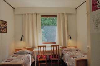 Гостевой дом Guesthouse - Kuin Kotonaan Котка Бюджетный двухместный номер с 2 отдельными кроватями-4